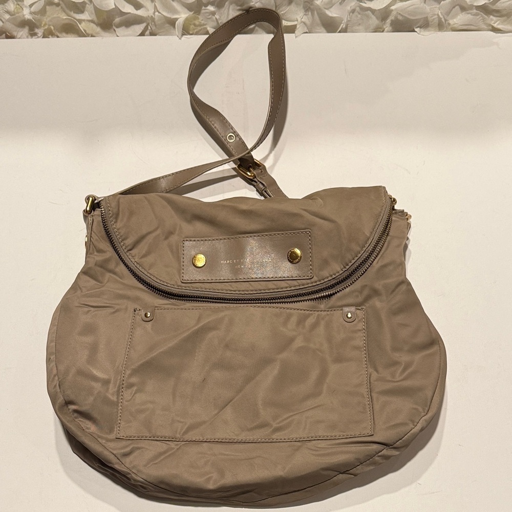 Marc Jacobs Taupe Shoulder Bag